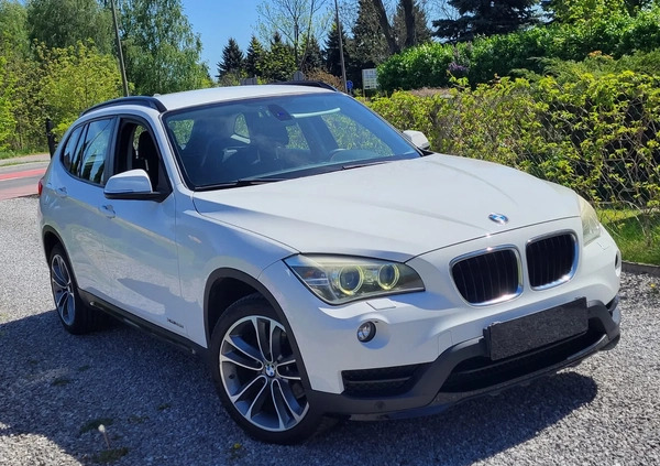 BMW X1 cena 47900 przebieg: 235000, rok produkcji 2014 z Lubartów małe 211